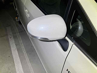 TOYOTA PRIUS ALPHA 2013