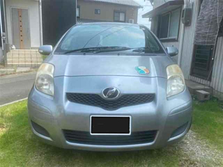 TOYOTA VITZ 2011