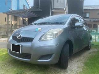 TOYOTA VITZ 2011