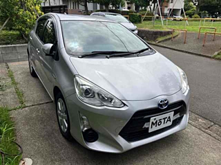 TOYOTA AQUA 2015