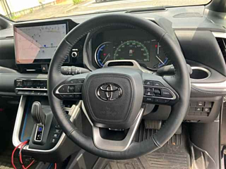 TOYOTA VOXY 2024