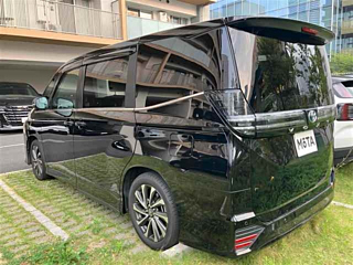 TOYOTA VOXY 2023