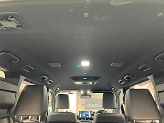 TOYOTA VOXY 2023