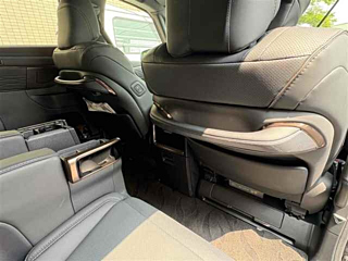 TOYOTA ALPHARD 2024