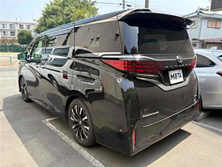 TOYOTA ALPHARD 2024