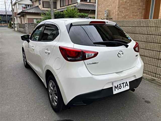 MAZDA DEMIO 2015