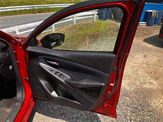 MAZDA DEMIO 2015