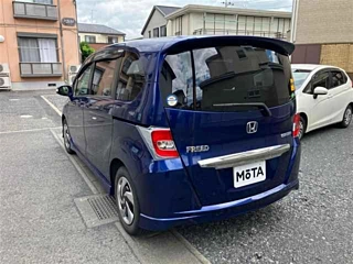 HONDA FREED 2015
