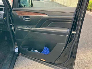 MITSUBISHI DELICA D5 2019