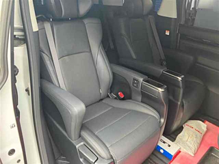 TOYOTA ALPHARD 2022