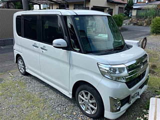 DAIHATSU TANTO 2014