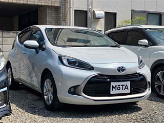 TOYOTA AQUA 2023