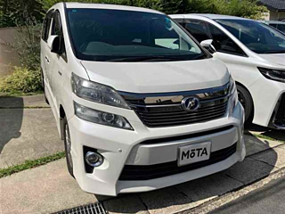 TOYOTA VELLFIRE 2013