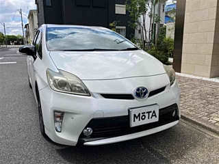 TOYOTA PRIUS 2014