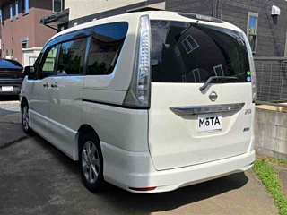 NISSAN SERENA 2013