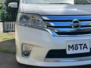 NISSAN SERENA 2013