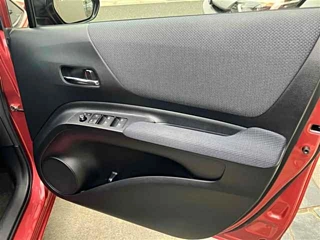 TOYOTA SIENTA 2016