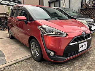 TOYOTA SIENTA 2016