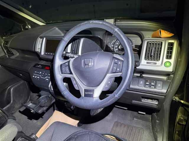 HONDA STEP WAGON 2013