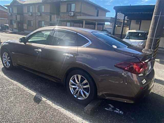 NISSAN FUGA 2022