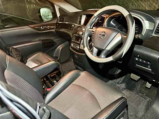 NISSAN ELGRAND 2011