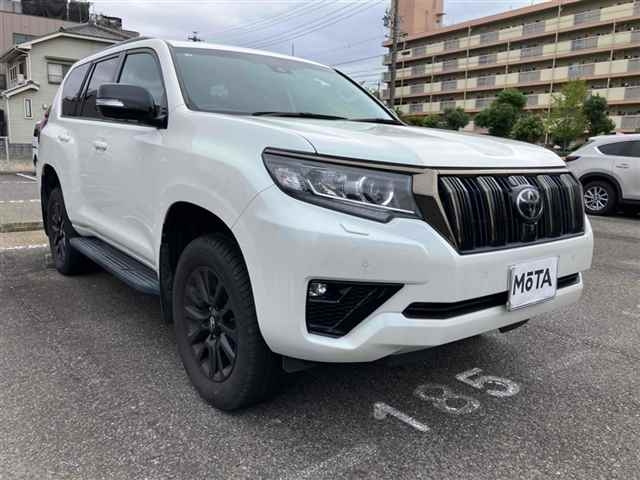 TOYOTA LAND CRUISER PRADO 2020