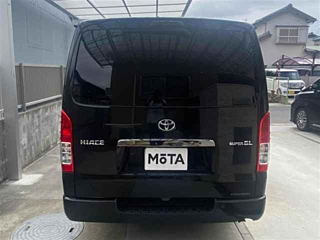 TOYOTA HIACE VAN 2021
