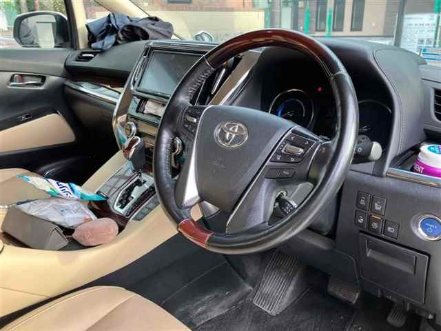 TOYOTA ALPHARD 2017
