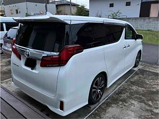TOYOTA ALPHARD 2022