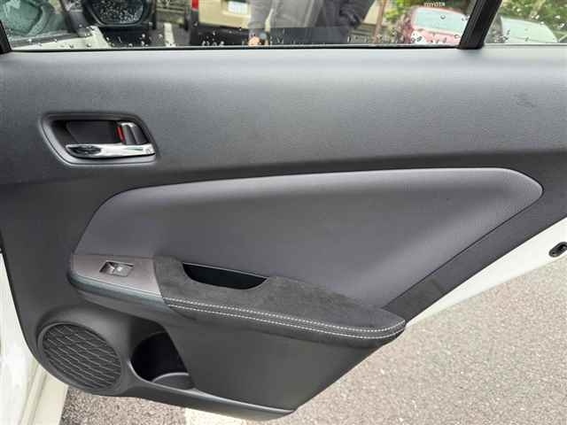 TOYOTA PRIUS PHV 2019