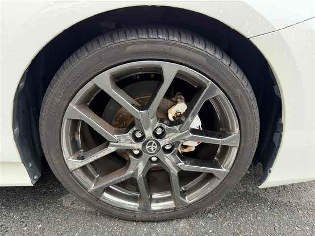 TOYOTA PRIUS PHV 2019