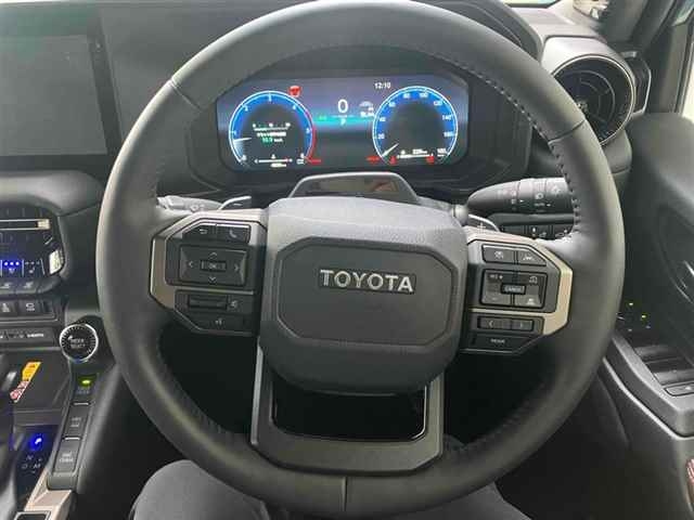 TOYOTA LAND CRUISER 2024