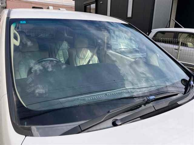 TOYOTA VELLFIRE 2012