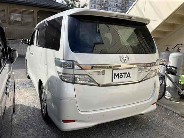 TOYOTA VELLFIRE 2012