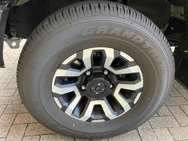 TOYOTA LAND CRUISER 2024