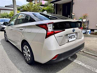 TOYOTA PRIUS 2020