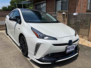 TOYOTA PRIUS 2020