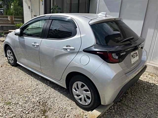 TOYOTA YARIS 2021