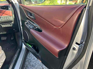 TOYOTA HARRIER 2014