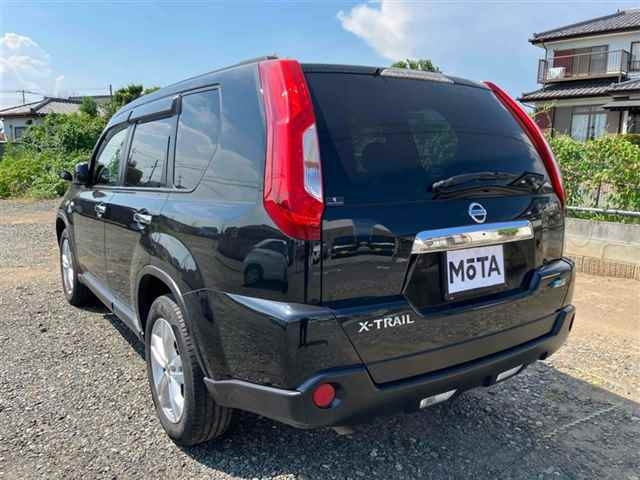 NISSAN X-TRAIL 2013