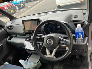 NISSAN ROOX 2021
