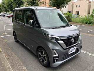 NISSAN ROOX 2021