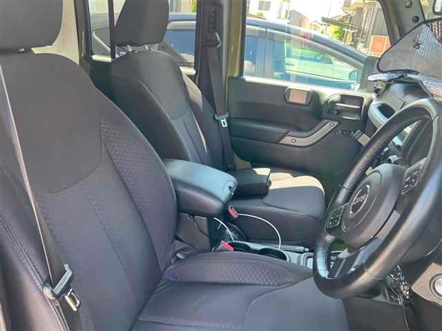 CHRYSLER JEEP WRANGLER 2013