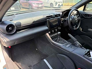 TOYOTA 86 2023