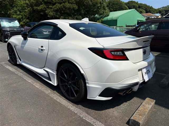 TOYOTA 86 2023