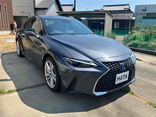 LEXUS IS 2021