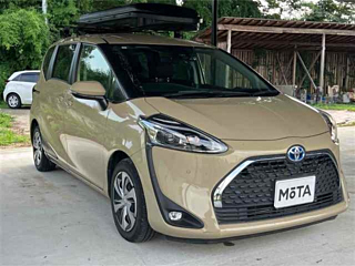 TOYOTA SIENTA 2021