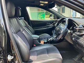TOYOTA HARRIER 2017