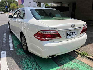 TOYOTA CROWN 2012