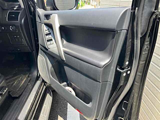 TOYOTA LAND CRUISER PRADO 2023